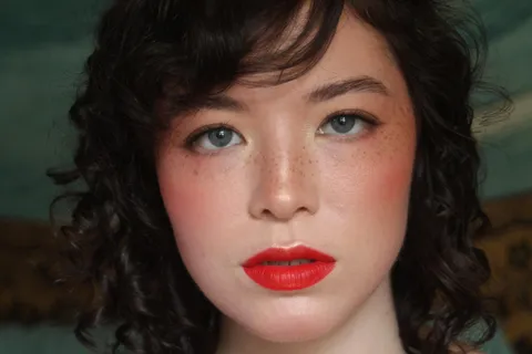 classic red lip + faux freckles // CCW