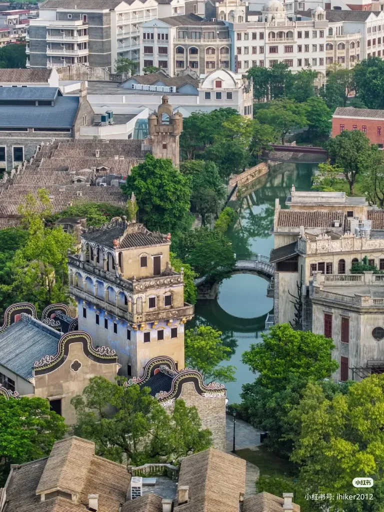 Anyone else here a fan of Nanyang architecture? This is the historic district of Kaiping, China