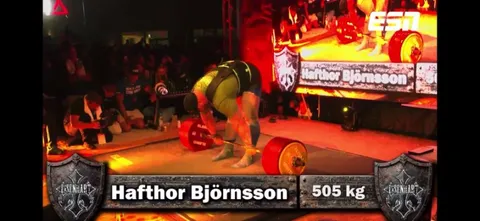 Hafthor Bjornsson sets a new deadlift world record with a 505kg lift