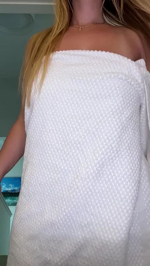 My big tits enough for tittyfuck or suck