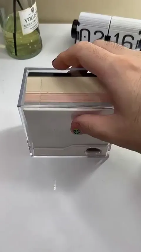 A notepad that leaves behind a structure when it's finished