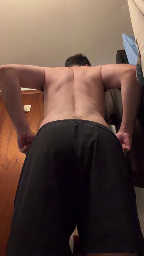 Spreading it for you like a good boy