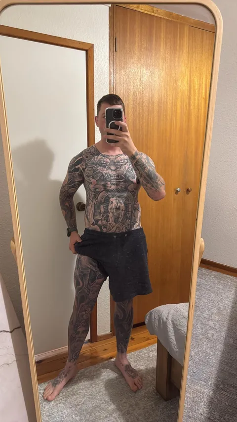 31m from Sydney, body suit.