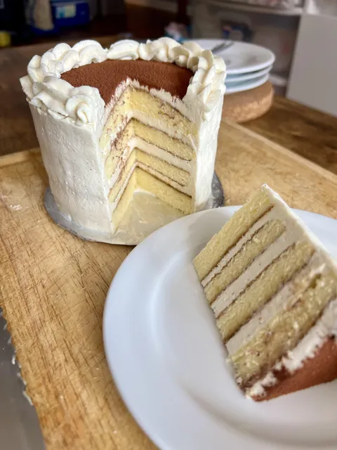[homemade] Tiramisu Cake