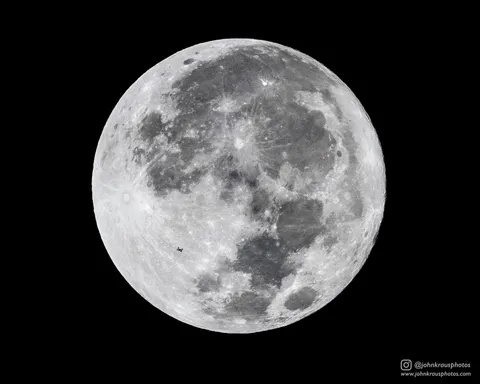 I photographed the International Space Station crossing this morning's full moon! The ISS orbits Earth at 17,500mph, and this transit lasted only 0.90 seconds.