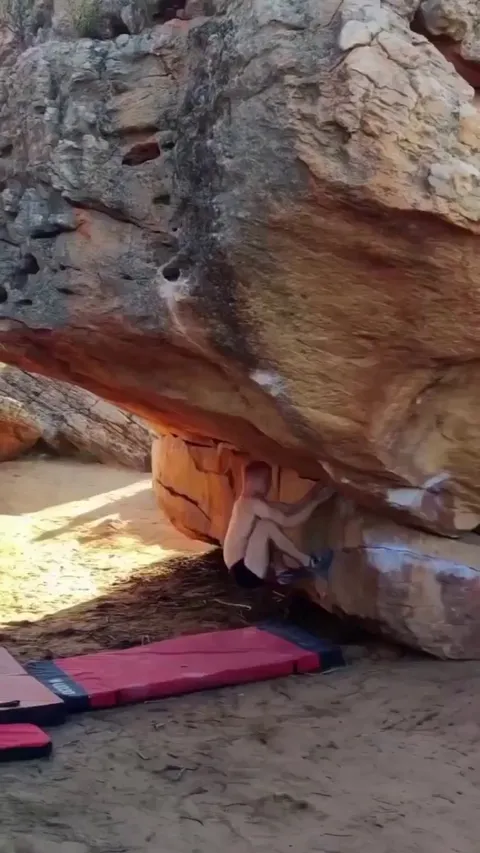 This grip strength !