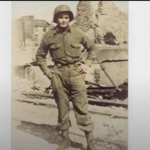 My ANTIFA grandfather in 1945. He would die from a fascist shell 1 hour after this was taken.