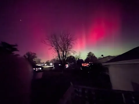 Aurora Borealis is visible in Iowa right now. This is the first time I've seen it.