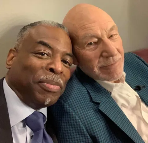 “These are the moments that I live for 💜” -LeVar Burton, today on FB