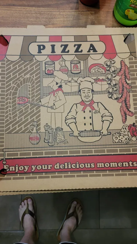 The men on this pizza box are of two different art styles