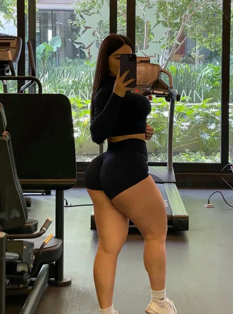Gym sluts are gonna keep me addicted forever🫠