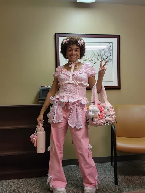 NEW COLORFUL MASCARA DROPPED