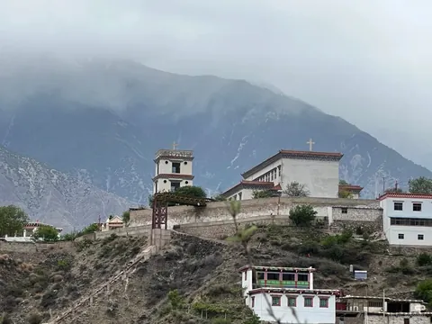 Tibetan Catholic churches