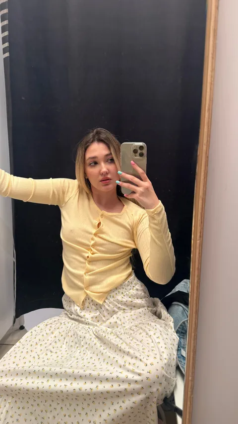 Nude or nah?