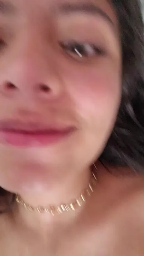 imagine fucking this young babe every day.