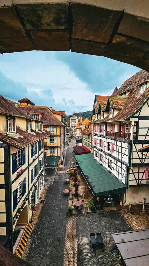 Colmar Tropicale, Malaysia