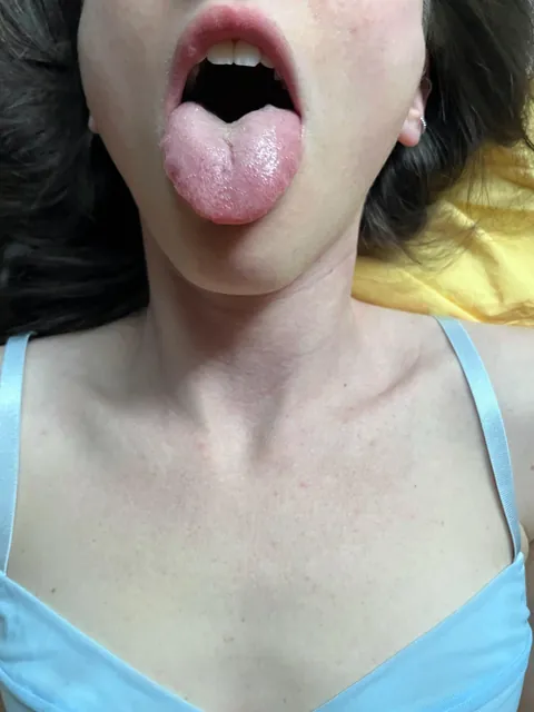 Waiting for your cum. 🩵