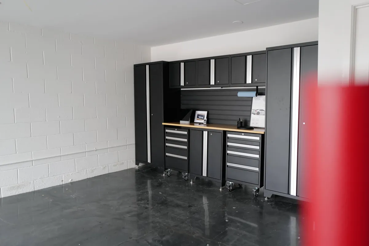 Slowly renovating and organizing my garage. Almost done after 2 years.