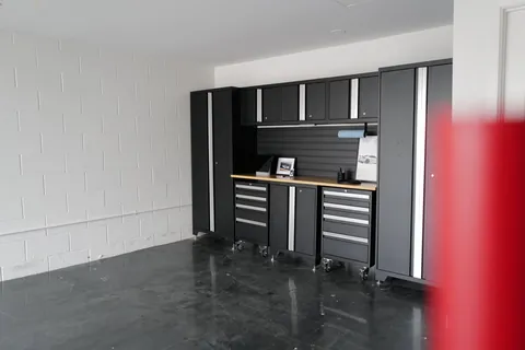 Slowly renovating and organizing my garage. Almost done after 2 years.