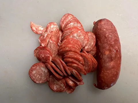 [Homemade] Sweet Chinese Sausage and Peppers Detroit Style Pizza