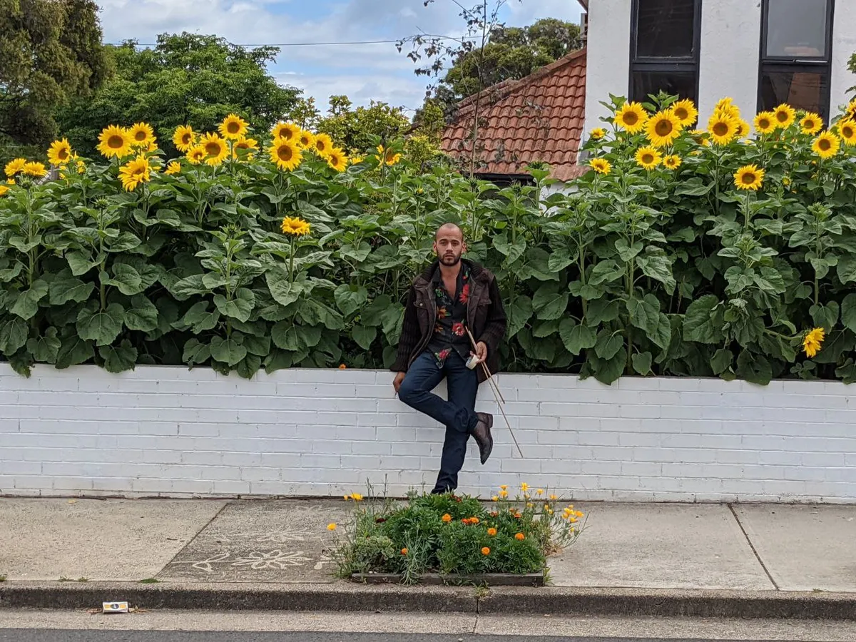 My third year growing sunflowers, they bring joy aha