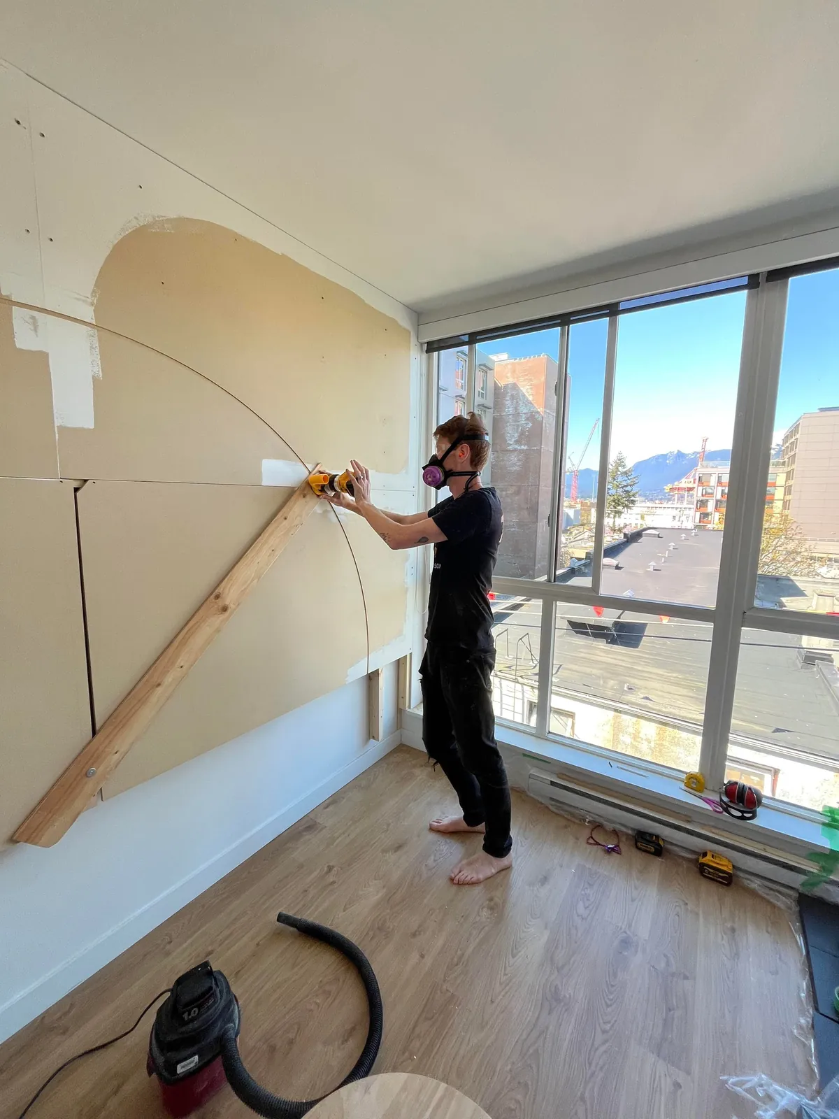 Bedroom Arch w. LED Lighting