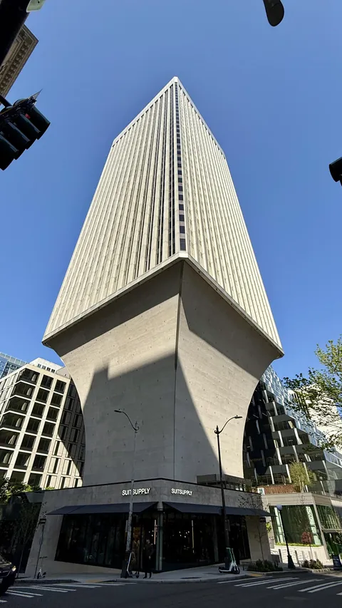 The Rainier Tower in Seattle, Washington (1971).