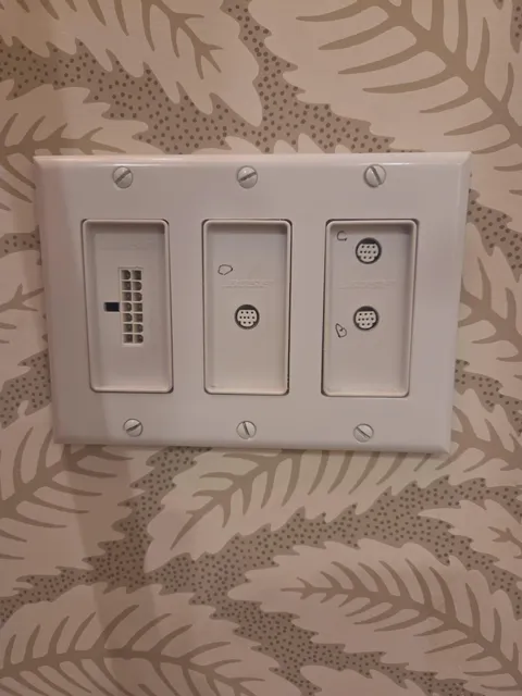 Can I hook up my GPU to the wall?