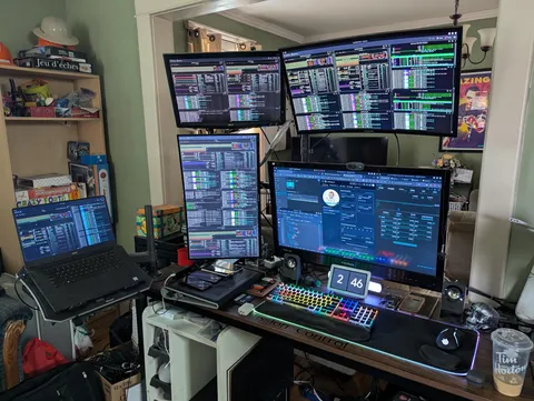 My battlestation in use