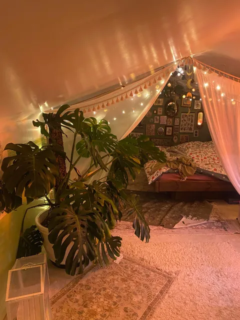 Someone asked for what it looks like on a night