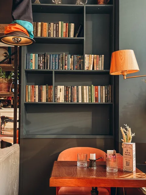 Library &amp; coffee shop