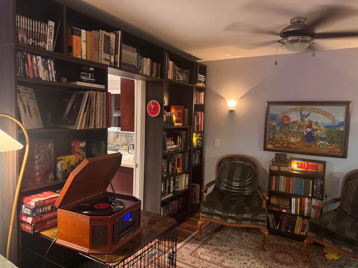 Built custom bookshelves by cutting and faceting ikea shelves together (before and after)