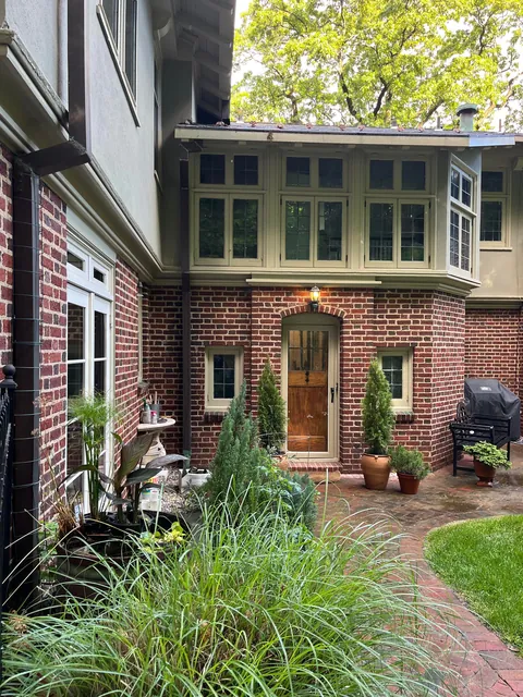 Photos of the backyard section of my mom's garden post-rain!
