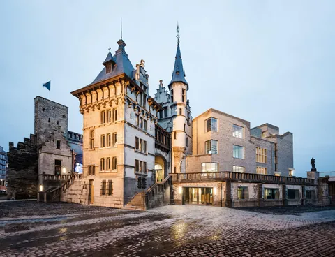 This Belgian castle from the 13th century got a "makeover"