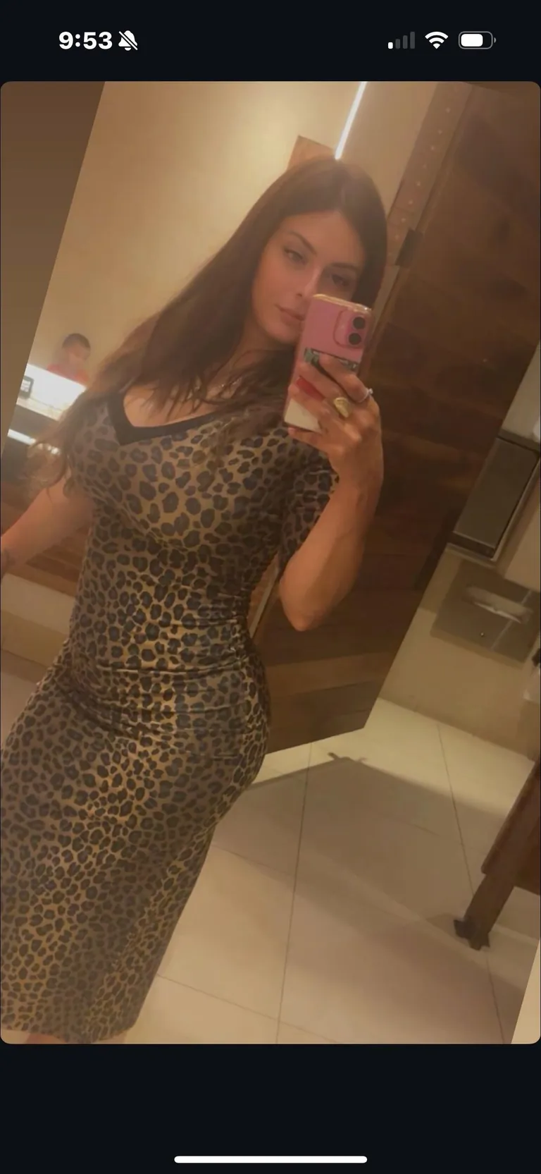 Amazing hourglass 😍🔥