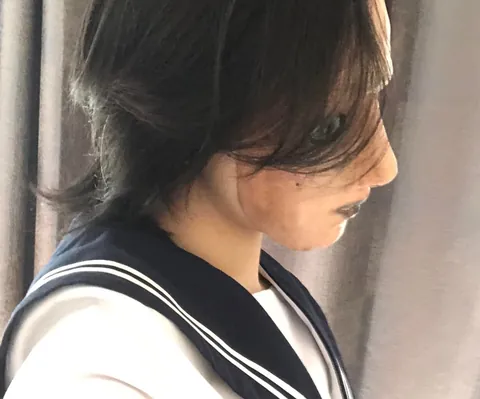 I made a mask. Hope you like it. Or not.