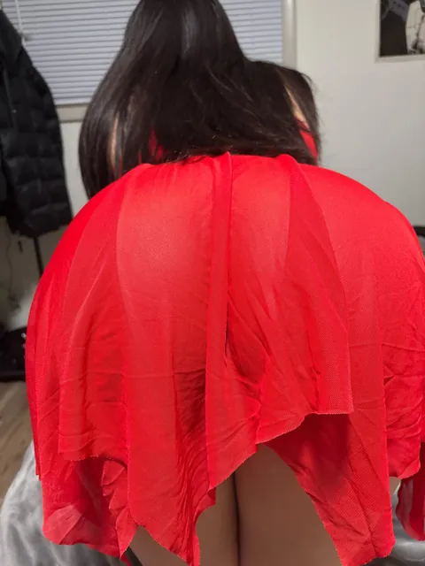 The duality of an Asian girl with a fat ass