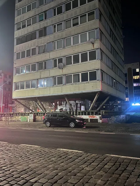 How is this THING still standing???