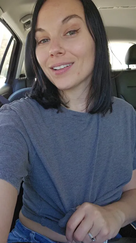 A road trip titty drop