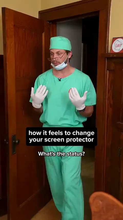 Changing your phone's screen protector