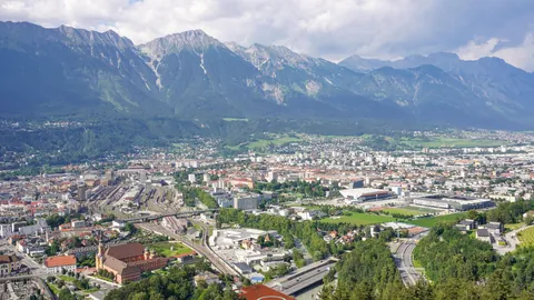 Innsbruck is wild. You can literally grab a coffee in a medieval old town and be sitting on a 2,300m alpine ridge 45 minutes later. Nordkette photo dump [OC]