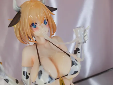 Sophia F. Shirring cow bikini