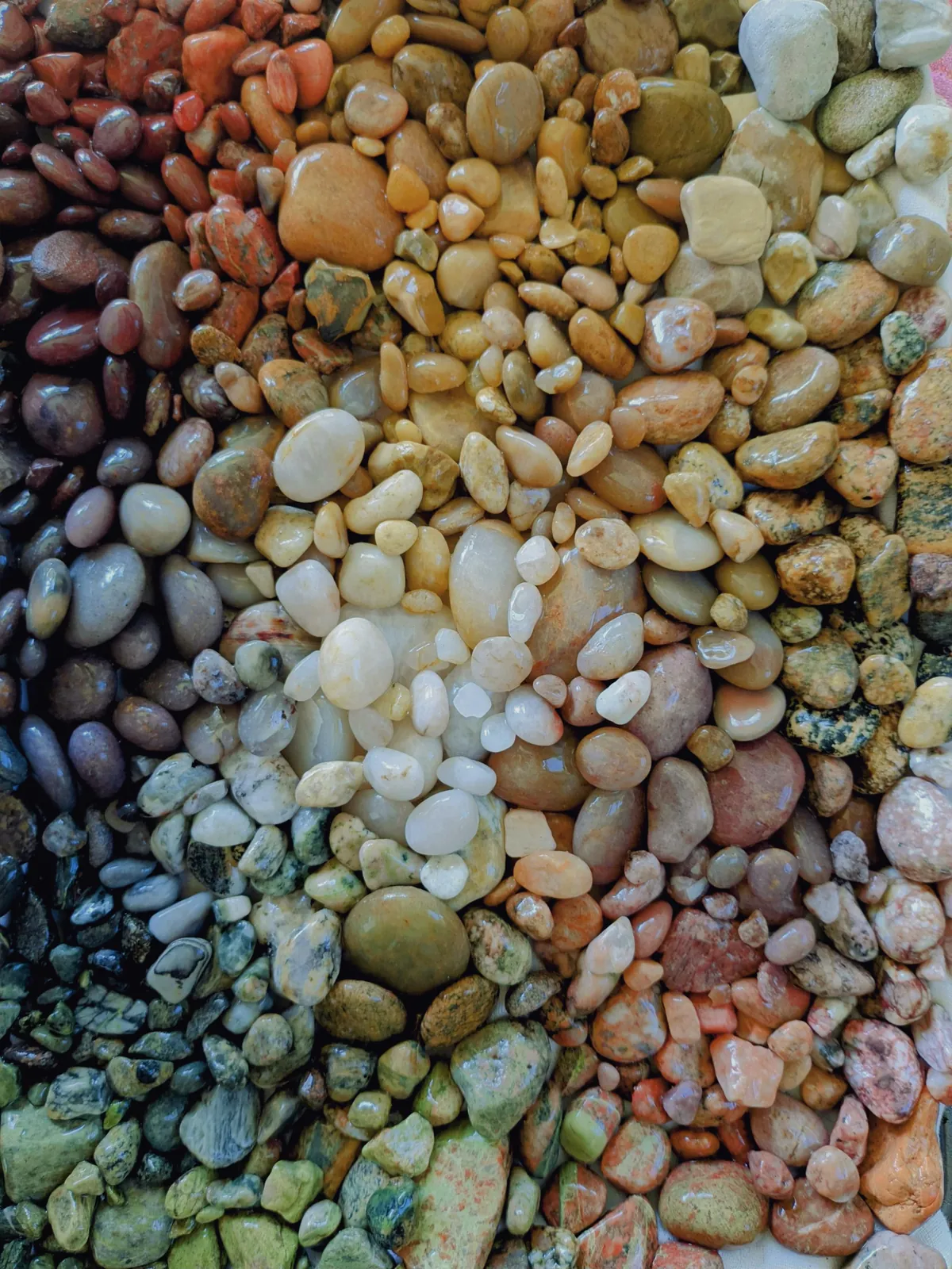 I organized the rocks I got from lake Superior by gradient