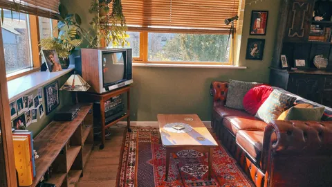 Our cozy little time capsule ☕️