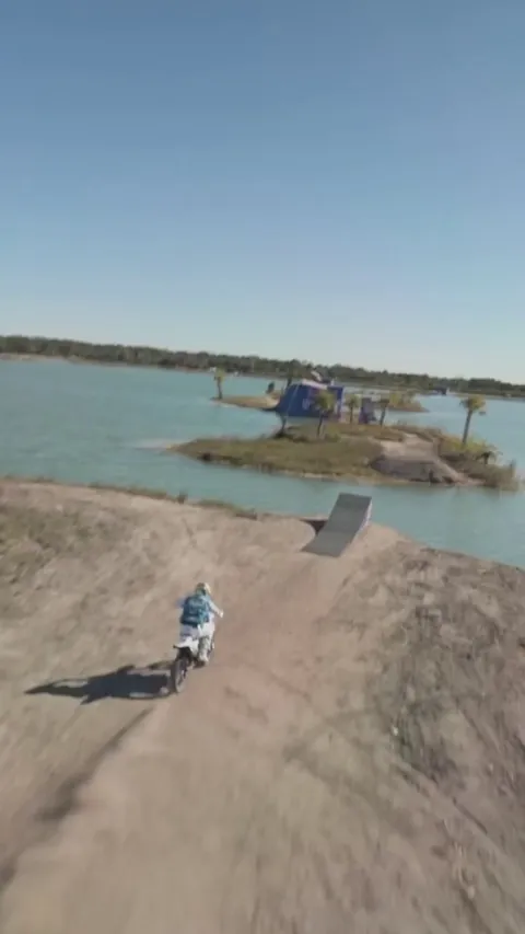 A Supercross Track That Connects 6 Islands