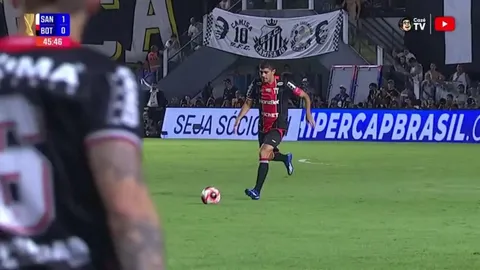 Neymar's First ball in his Santos debut