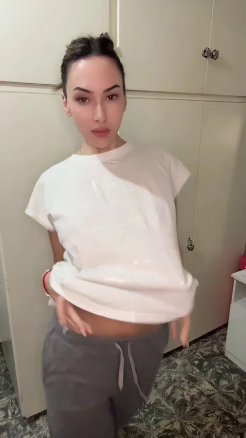 grab a handful.. or two [reveal]