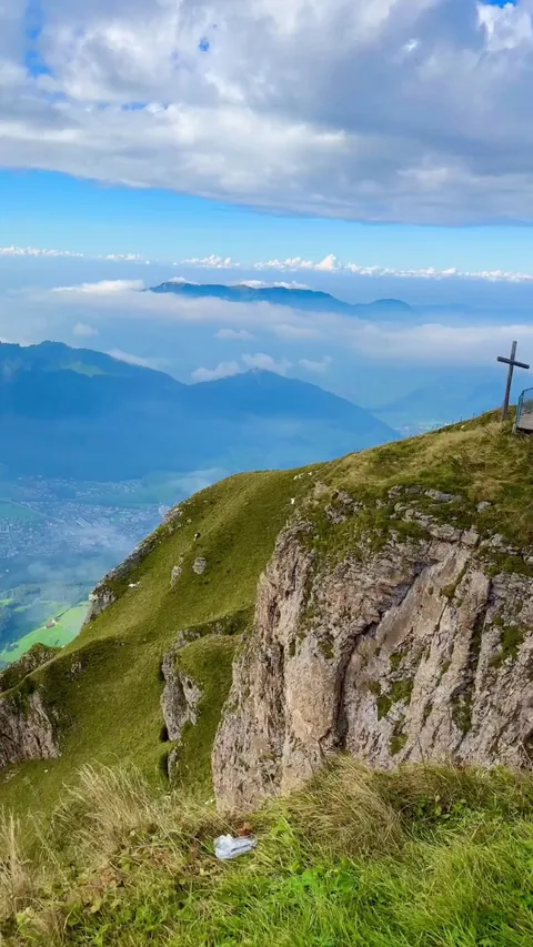 🔥Magnificent views at Stoos Ridge, Switzerland