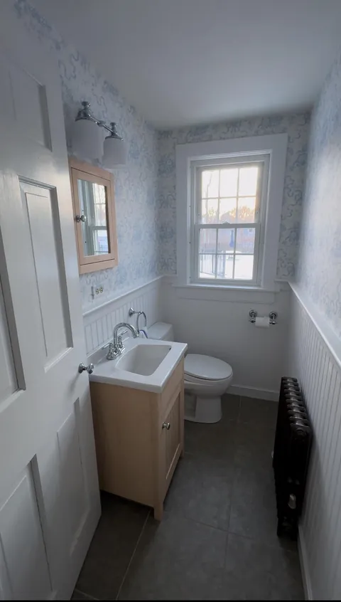 Powder Room Makeover!