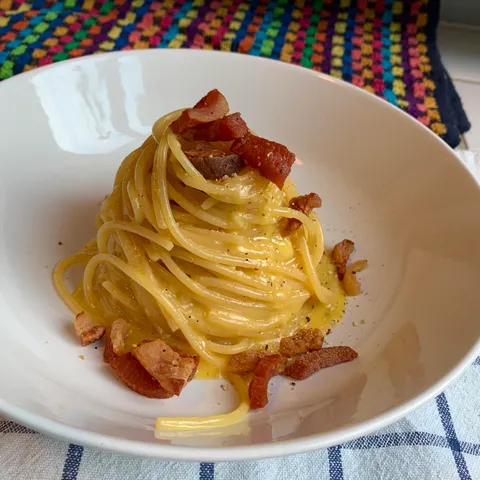 I made real carbonara: guanciale, egg yolks, pecorino, pepper